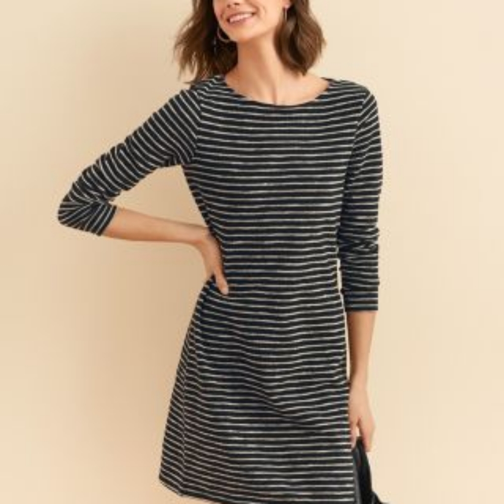 NWOT Garnet Hill Black Striped Easy Textured Knit Dress Size M